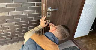 Ремонт дверного замка в Кирове-Чепецке – цена от 598 руб., Мастер24 – починить и усилить замок входной двери, наладка и реставрация