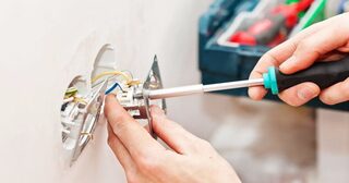 Электромонтажные работы в Кирове-Чепецке от Мастер24 — электромонтаж под ключ, цены от 1740 руб., заказать услуги