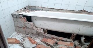 Демонтаж ванны в Кирове-Чепецке от Мастер24 — быстро, недорого, вывоз старой ванны от 1087 руб.